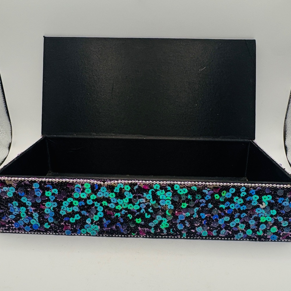 Mermaid Sparkle and Black Bead Colored Jewelry Box, silver rim. - Picture 4 of 6